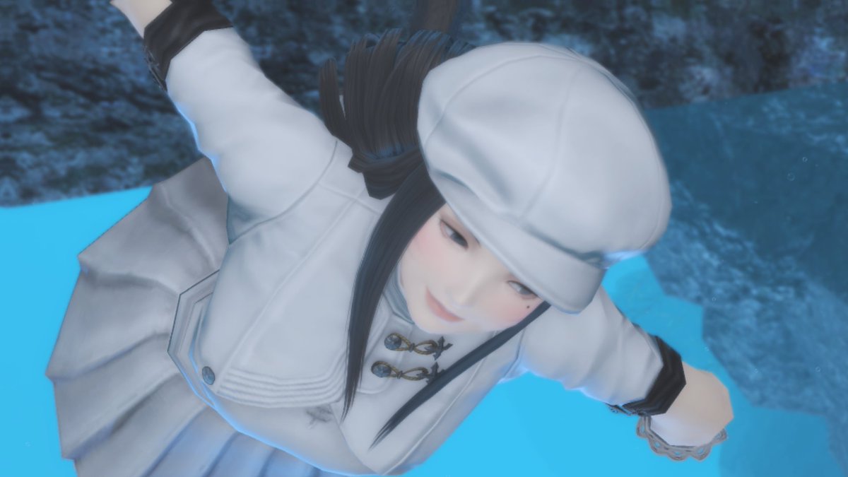 물속에서 리쉐켜면 깨진당 일렁거리는거땜애