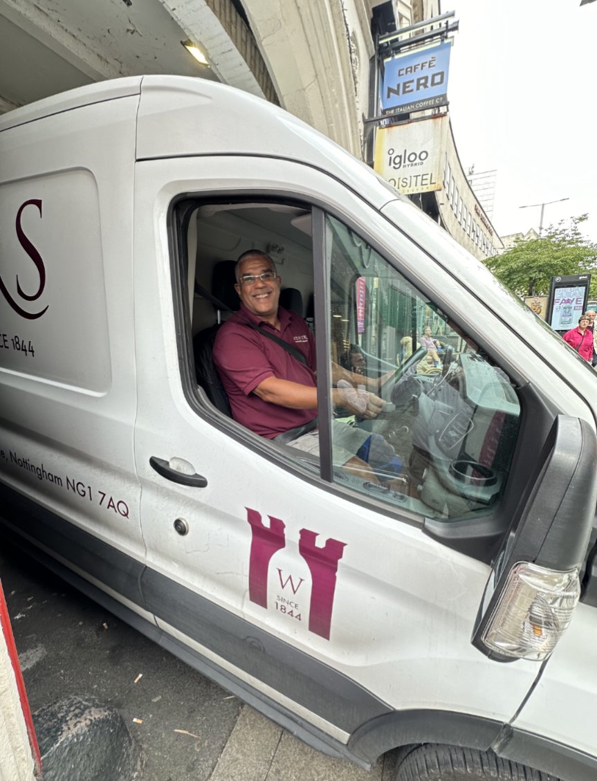 Weaverswines's tweet image. We'll be out and about today and tomorrow for your last minute local Christmas deliveries 🎁

Call us on 0115 958 0922 to place your last orders!

#shoplocal #nottinghamsmallbusiness #shopindependent #winemerchant #notts #drinklocal #christmas #christmasgifts #localdelivery