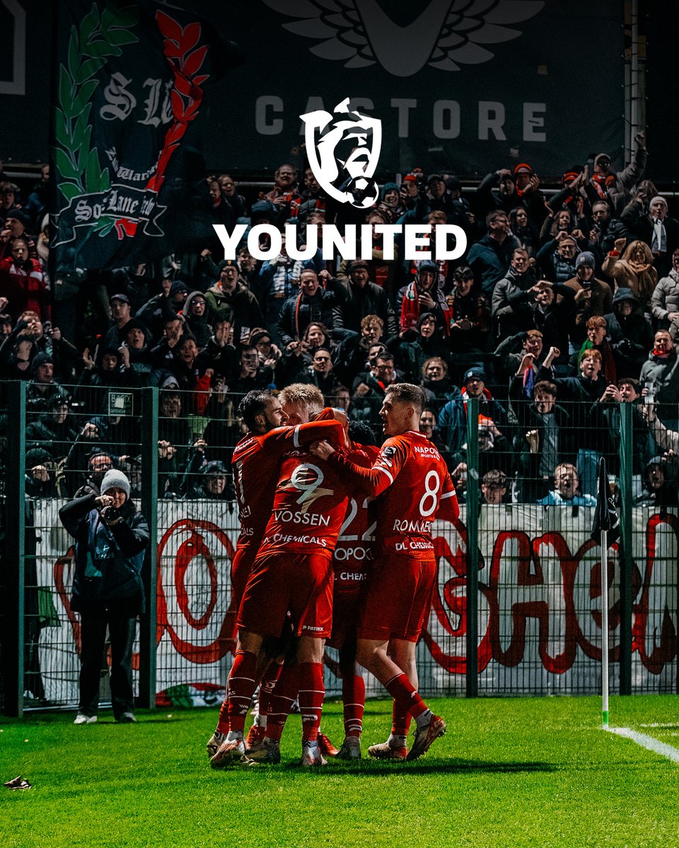 esseveeofficial's tweet photo. Last call! 🚨

Bied nog tot maandag 30 december 20.00 uur mee op het shirt van je favoriete Boer en steun Younited Belgium!

🗳 Bieden kan op: https://t.co/tLZxca3JgD

#oeserte #Younited #proleague https://t.co/TUQ8ZneY10