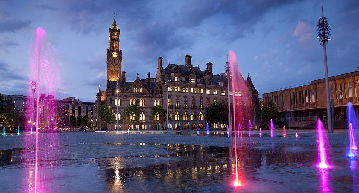Arts Council England, North (@ace_thenorth) on Twitter photo Opportunity 👉 <a href="/bdproducinghub/">Bradford Producing Hub</a> is looking for an independent Chair to support the consortium through the next 15 months of development and delivery
Fee: £6000
Deadline: Tuesday 21 January 2025
Details: buff.ly/3ZNeTtj Opportunity 👉 <a href="/bdproducinghub/">Bradford Producing Hub</a> is looking for an independent Chair to support the consortium through the next 15 months of development and delivery
Fee: £6000
Deadline: Tuesday 21 January 2025
Details: buff.ly/3ZNeTtj