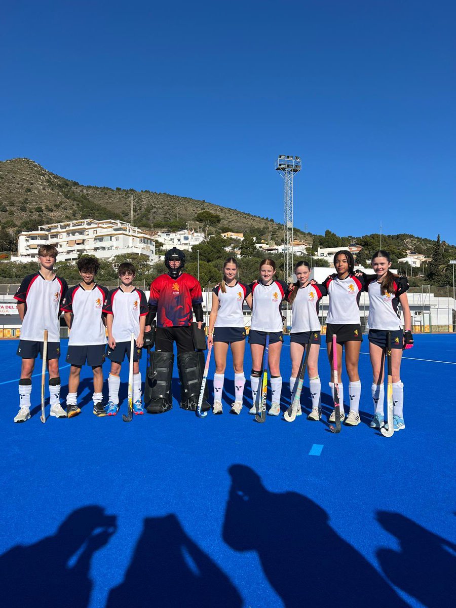 Lovely too see some of our Eagles out in Malaga with the <a href="/UKLionsHockey1/">UK Lions Hockey</a> 🦁🫶 

We wish you all a Merry Christmas and hockey filled New Year 💛💙