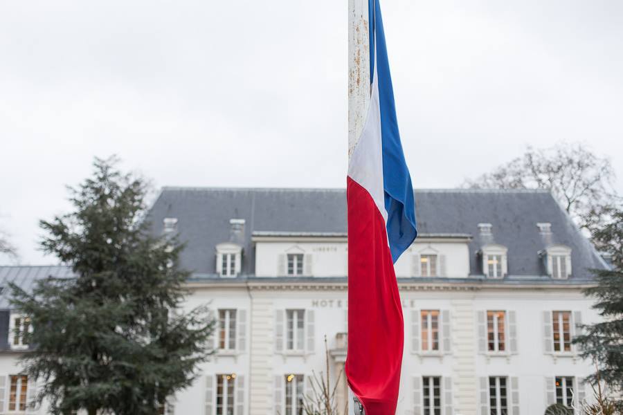 PontaultCblt's tweet photo. Mayotte / deuil national 🙏

La ville de Pontault-Combault adresse ses pensées les plus sincères aux familles et proches des victimes.

Face à cette tragédie, la ville de Pontault-Combault proposera le vote d’une aide d’urgence de 5000 euros lors du prochain Conseil Municipal. https://t.co/t9TGLMhgxF