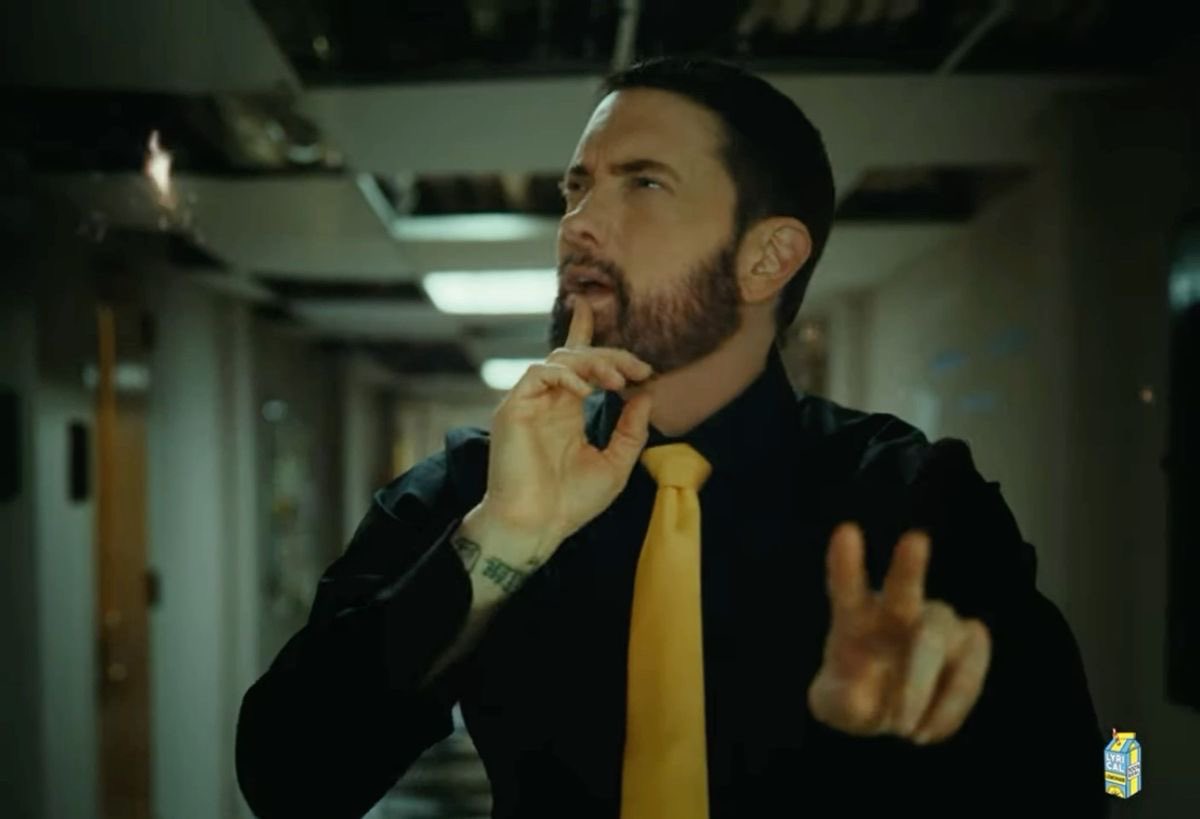 Ale_Ss_6170's tweet photo. #Doomsday2
#LyricalLemonade
#MarshallMathers 
#Eminem https://t.co/xWvophcswE
