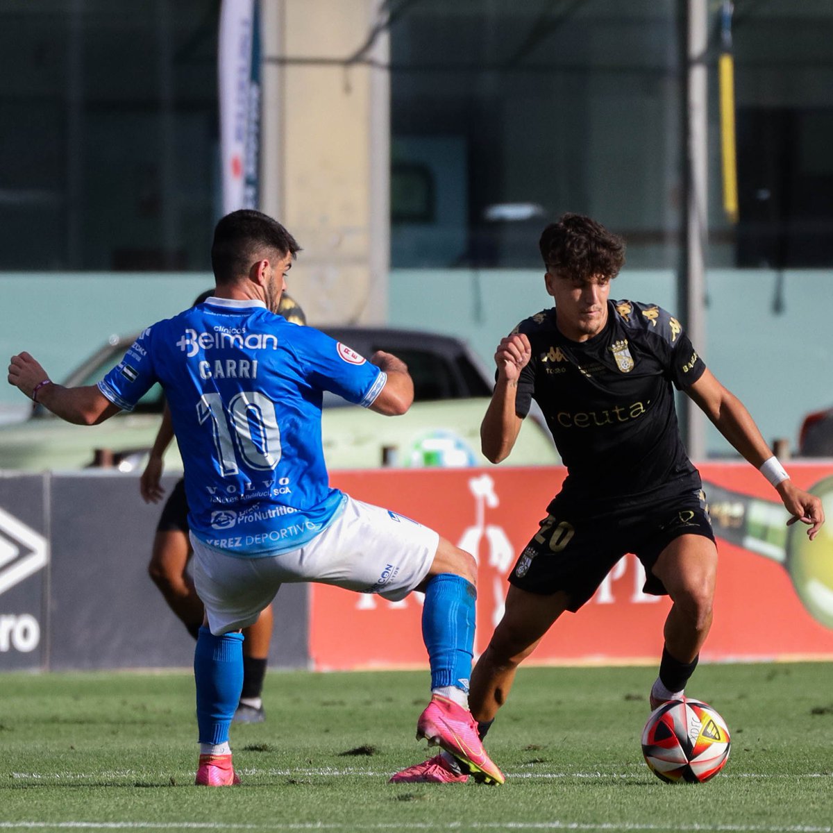 Muchas gracias a <a href="/JMCarri10/">C A R R I</a> por defender nuestra camiseta.

Se despide del <a href="/XerezDFC/">XEREZ DEPORTIVO</a> con 79 partidos (62 como titular), 5.172 minutos, 13 goles y 13 tarjetas amarillas.

Un placer haber disfrutado de tu calidad en nuestro club.