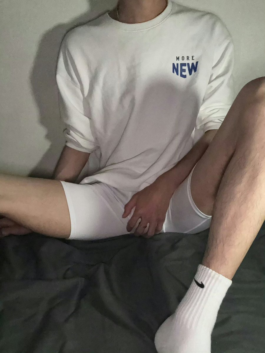 sam7408125's tweet photo. 最近好爱高弹,自己穿上都想对着镜子草！ https://t.co/lZjZjk8sdX