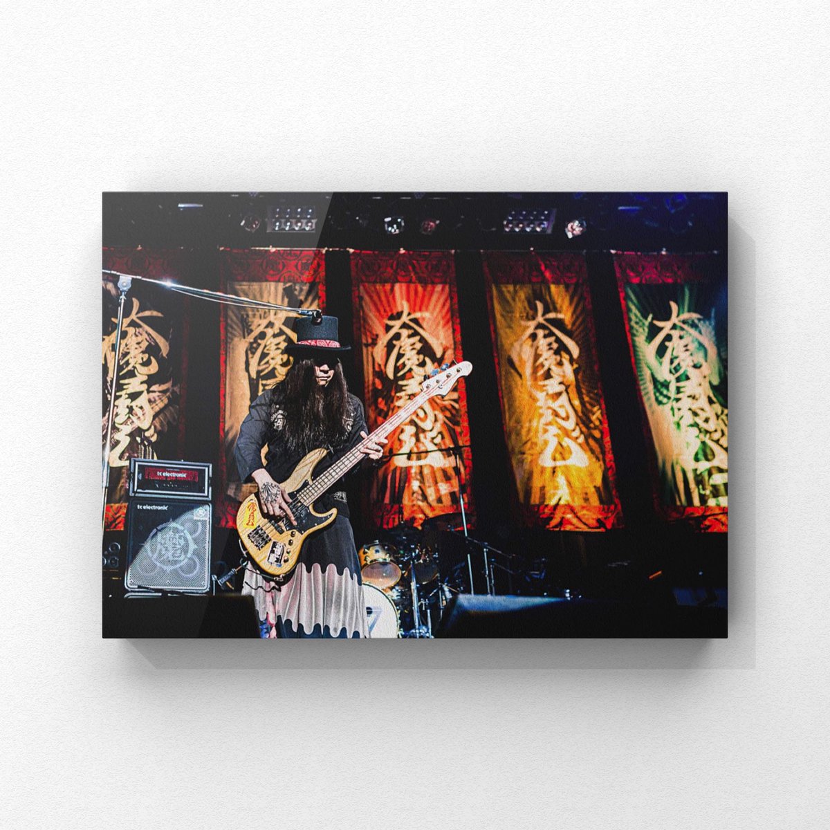 adesignerjp's tweet image. KenKen “Dive For Freedom” #backdrop #design #adesigner #y2016