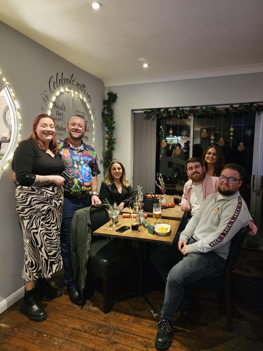 sentek_ltd's tweet photo. Celebrating the most wonderful time of the year with the Sentek squad! 🎅🎉

Our Christmas party on Saturday was a blast! 🌟 Thank you to our brilliant organisers for arranging such a great night! 👏

#SentekTeam #ChristmasCheer #ChristmasParty https://t.co/CK7hnRP1is