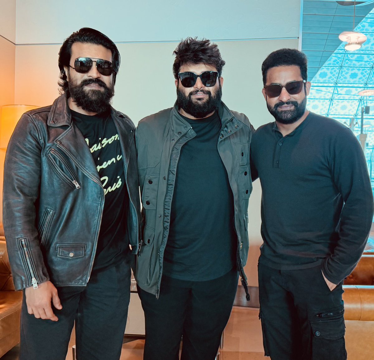 MusicThaman's tweet image. #Dhop MOMENT 🔥

@tarak9999 @AlwaysRamCharan 
WHAT FUNNNNNNNNN !! 
It’s all BROTHER LOVE ❤️