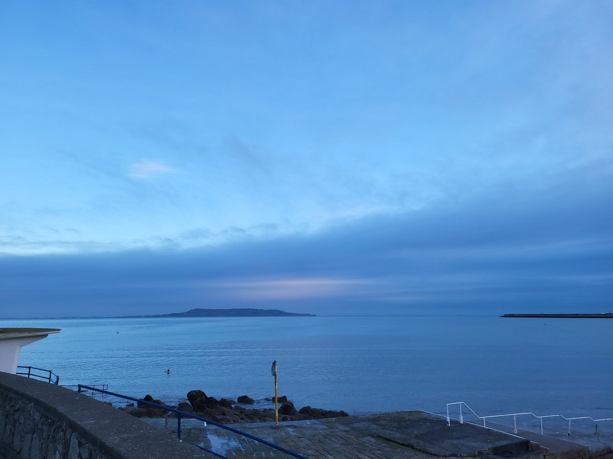 Caoimhe de Barra (@cdebarra) on Twitter photo An early start today - swim 3 of 12 swims for <a href="/Womens_Aid/">Women's Aid Ireland</a>.
Huge thanks to everyone who has already donated. Your support helps women and children find safety and get legal help.
Here is the link to donate.
fundraising.womensaid.ie/fundraisers/caβ¦
Thank you!
#Coldswimforwomen An early start today - swim 3 of 12 swims for <a href="/Womens_Aid/">Women's Aid Ireland</a>.
Huge thanks to everyone who has already donated. Your support helps women and children find safety and get legal help.
Here is the link to donate.
fundraising.womensaid.ie/fundraisers/caβ¦
Thank you!
#Coldswimforwomen