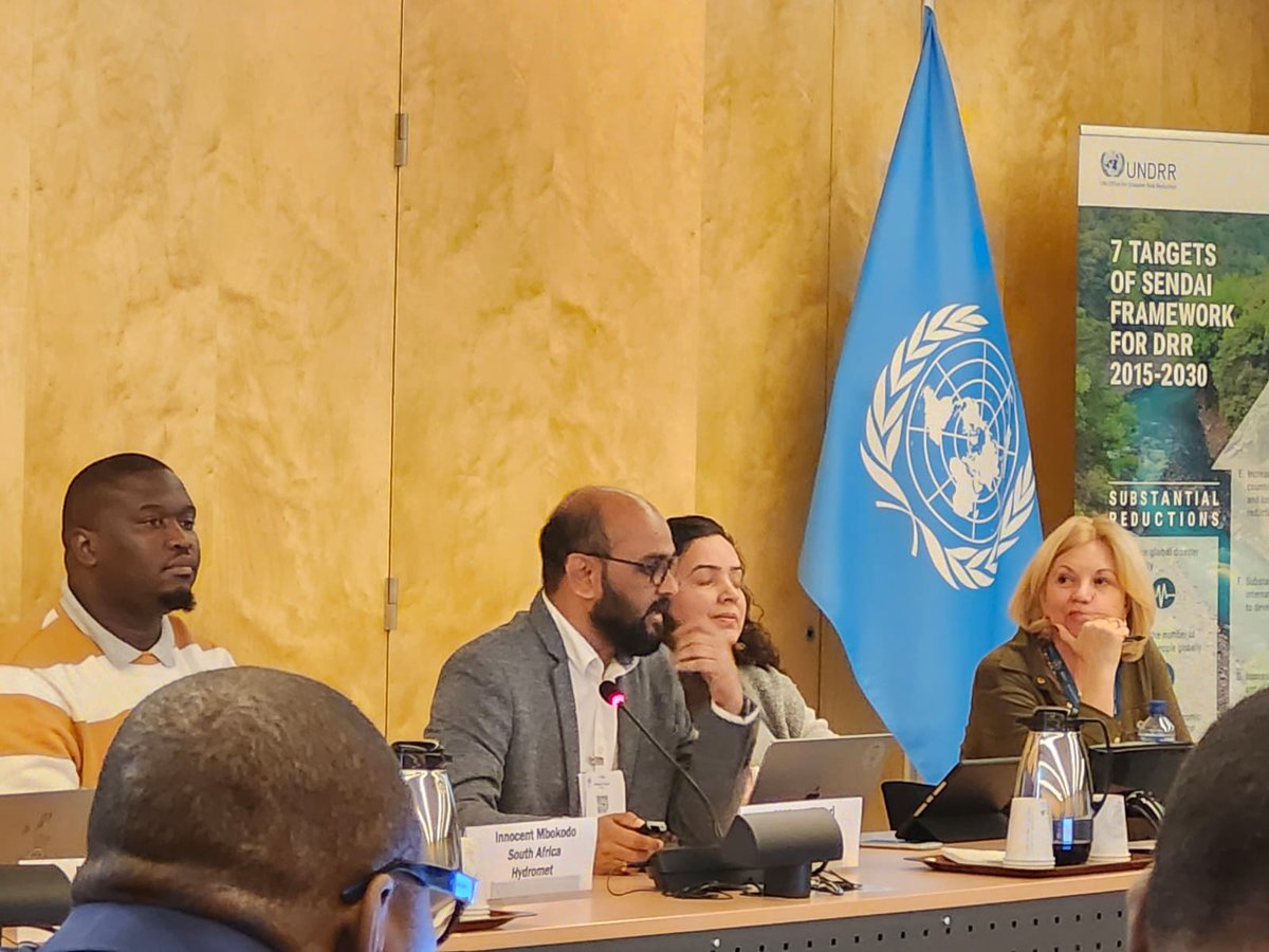 NRDC_India's tweet image. #ClimateDialogue #ExpertInFocus #NewThread

Last week, @UNDRR, @WMO, @heathealth_info &amp;amp; Centre of Excellence Climate &amp;amp; Disaster Resilience hosted an Extreme Heat Risk Reduction Technical Consultation in Geneva. @ABhiyant_Tiwari spoke about @NRDC's work on #extremeheat in India.