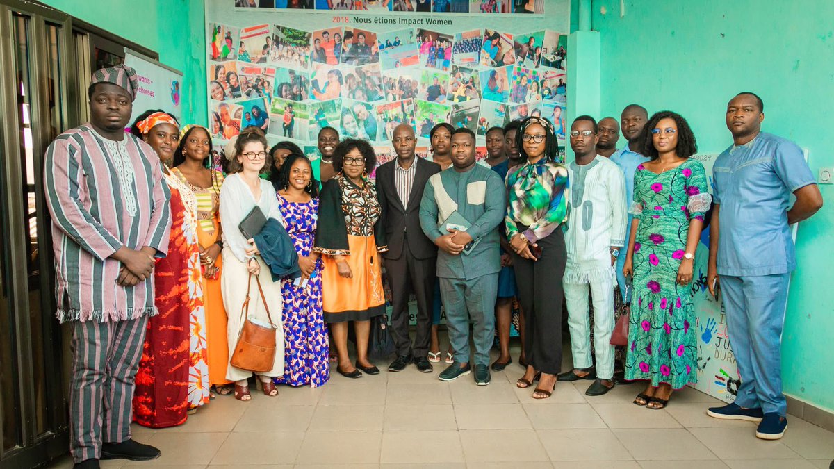 Le projet "Pour des agendas féministes, paix et sécurité" lancé officiellement à l’étape du Bénin le 10 décembre 2024😍

<a href="/Asso_Barika/">Association_Barika</a> y était en tant que sous récipiendaire aux côtés de 09 autres OSC, et d’une militante féministe engagée 🤩