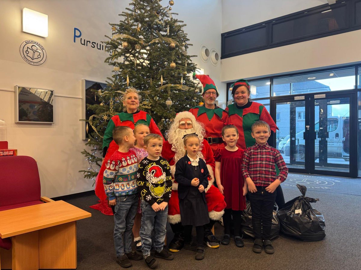 Merry Christmas to team <a href="/AuchinraithS/">Auchinraith Primary School</a>! Always a joy to work with 🧑‍🎄💝