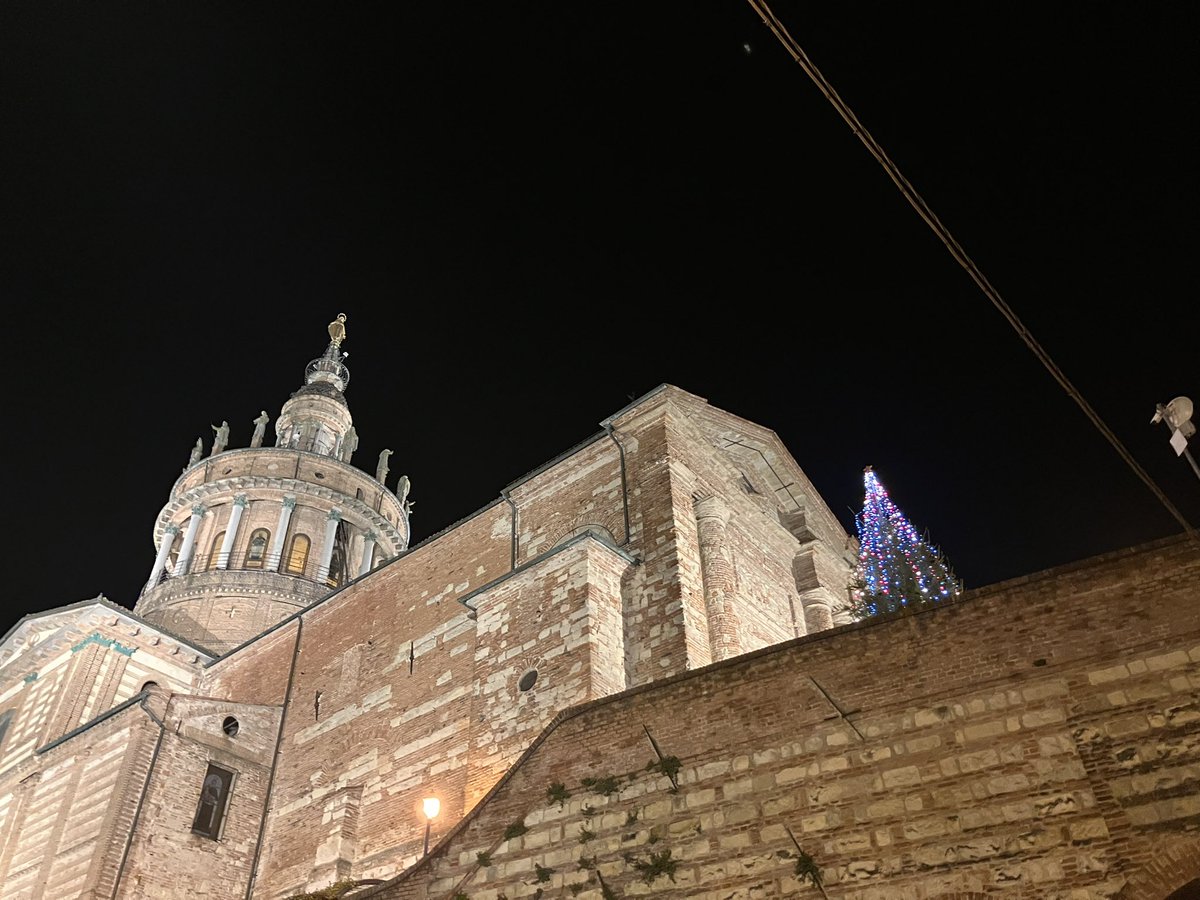 Buone Feste from Plan to Leave!  Very excited to celebrate our first Christmas in Italy!