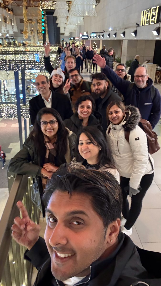 Chain_That's tweet image. A magical night at @BatterseaPwrStn 
Both teams from @Chain_That  &amp;amp; @XceedanceGlobal  came together for our Christmas dinner.

Celebrating bonds, growth, &amp;amp; the joy of the season. Here’s to 2025! 🎄

#chainthat #activateagility #xceedance #seasonofjoy #insurance #technology