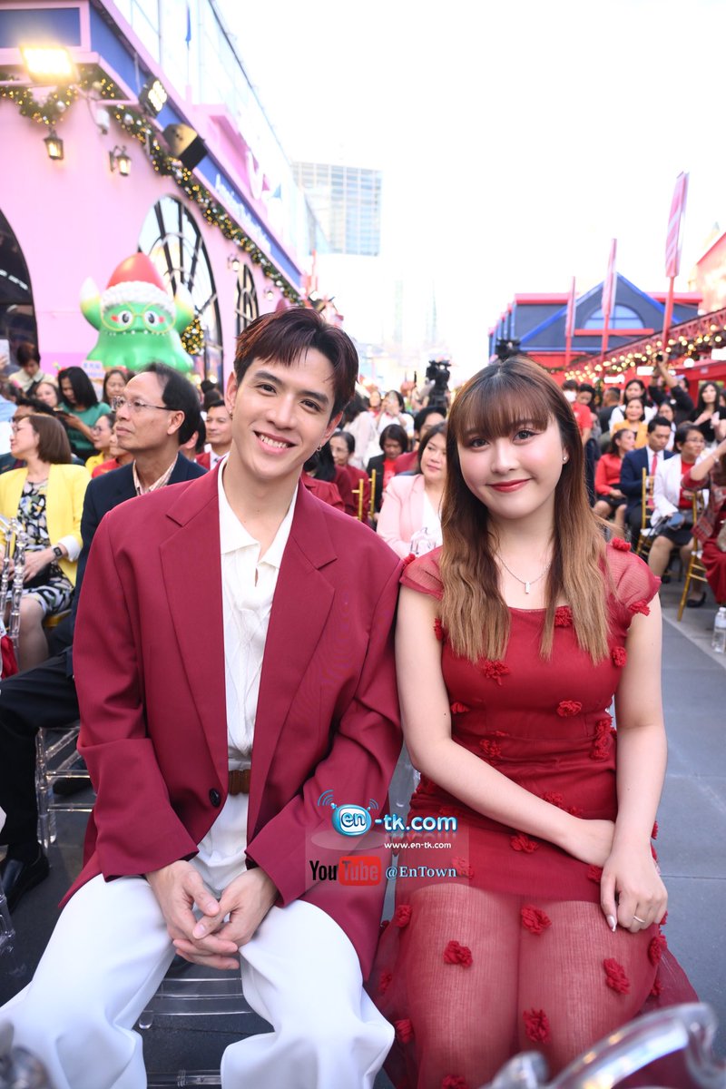 entknews's tweet image. #filmthanapat  &amp;amp; #ผิงผิงสรวีย์ ร่วมให้กำลังใจน้องๆเยาวชนใน งาน Kick off ร่วมส่งพลังหนุนกิจกรรมเยาวชน โครการ”เรียนดี มีความสุข สู่อนาคตที่สดใส #Imaginingbetterfuturesforall
#centralpattana #entknews