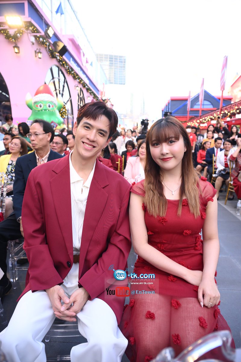 entknews's tweet image. #filmthanapat  &amp;amp; #ผิงผิงสรวีย์ ร่วมให้กำลังใจน้องๆเยาวชนใน งาน Kick off ร่วมส่งพลังหนุนกิจกรรมเยาวชน โครการ”เรียนดี มีความสุข สู่อนาคตที่สดใส #Imaginingbetterfuturesforall
#centralpattana #entknews