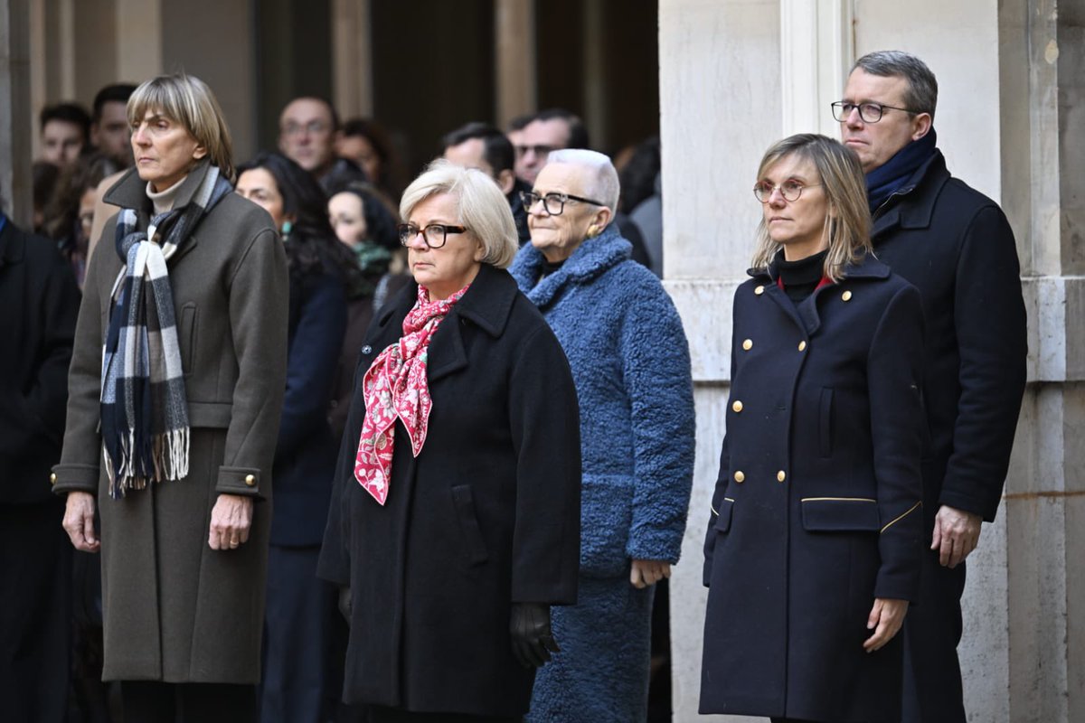 En cette journée de deuil national, je rends hommage aux victimes du cyclone Chido à Mayotte et à leurs proches. 

J’apporte à nouveau tout mon soutien et adresse mes sincères pensées à nos concitoyens mahorais durement touchés par la catastrophe.