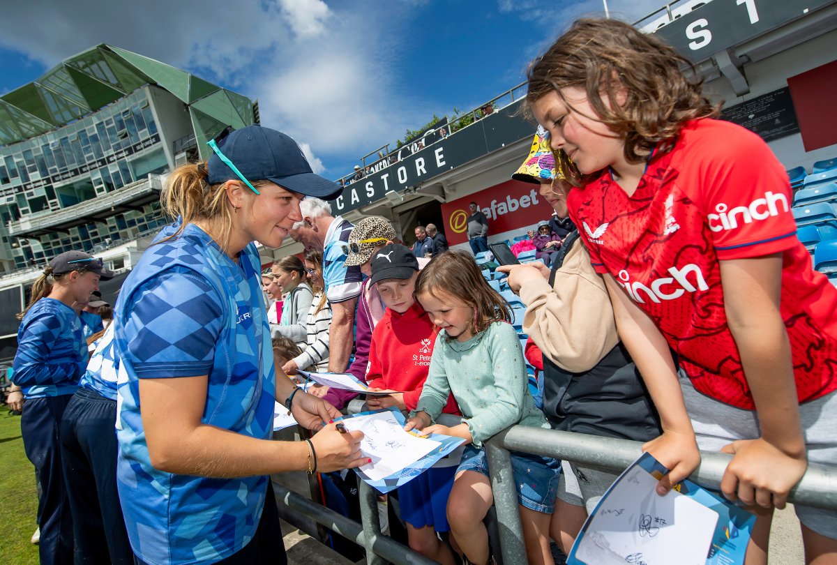 Yorkshire CCC tweet media