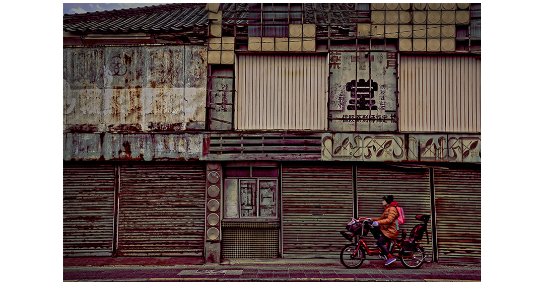 ― Layered ―
Whisper from the past... Kept in our hearts.

▼ My Portfolio
1x.com/NaoakiMiyamoto

ⓒ2022 Naoaki Miyamoto // 宮本 尚昭

#photography
#photographer
#fineartphotography
#professionalphotographer
#photo #art
#artwork #photoartist
#photoart
#artcollector