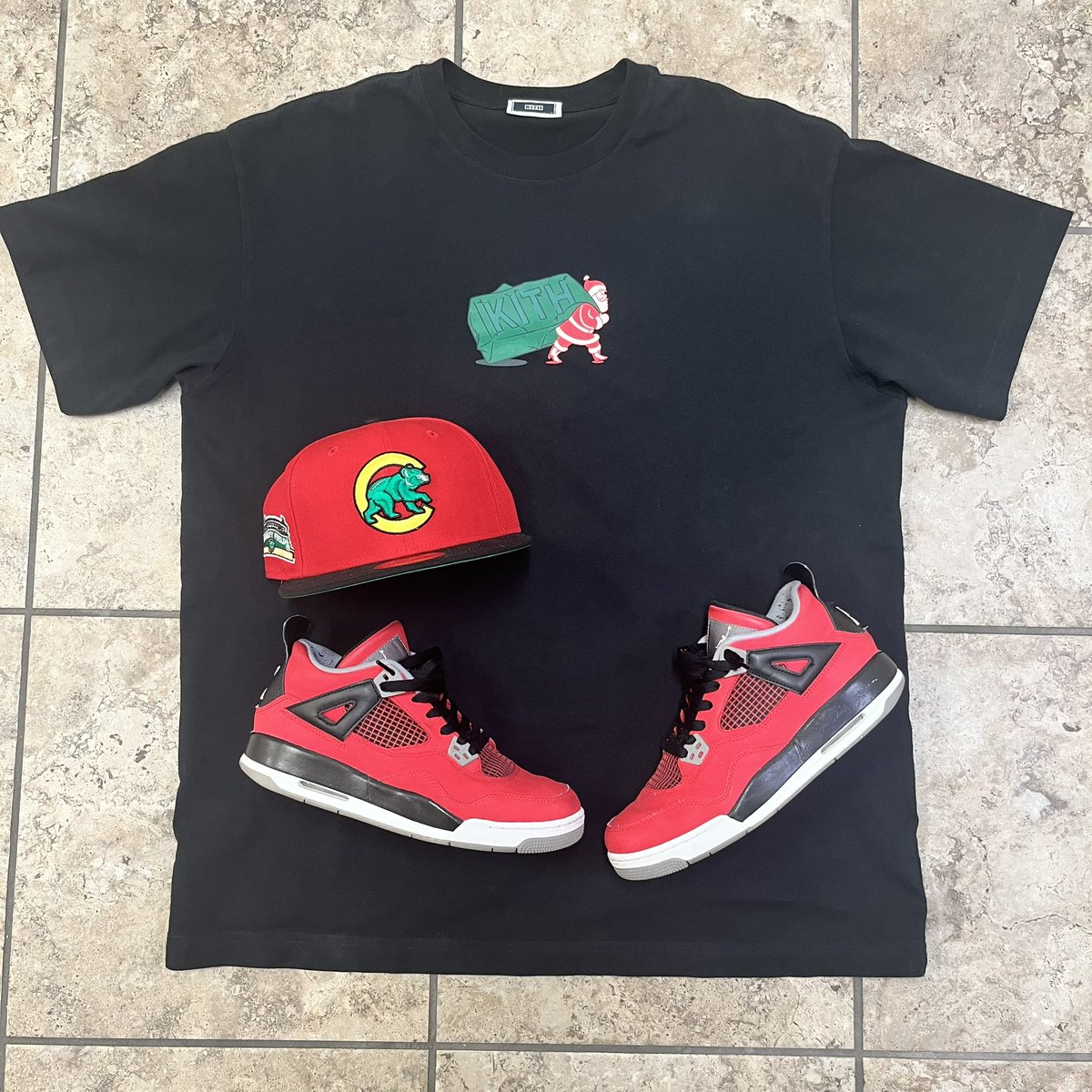 jaylaw22's tweet photo. 357/366
#fittedroyalty #teamfitted #neweracap #59fifty #flyyourownflag #committedtothefitted #ladiesrockfitteds #hypebeastkc #hotd #hatoftheday #fotd #uhc18 #goodgreen #hatclub #chicagocubs #crosscheck #kicksandfits #kicksandfitteds #kicksandcaps #jordans #toro4s #jordan4s https://t.co/IwTe8zJPf1