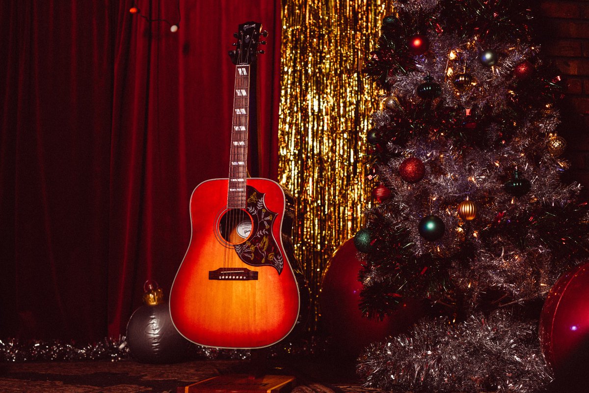 GibsonJapan's tweet image. サンタさんに何をお願いするかもう決まりましたか？🎅🎄

#gibson #gibson130 #ギブソン #マイギブソン