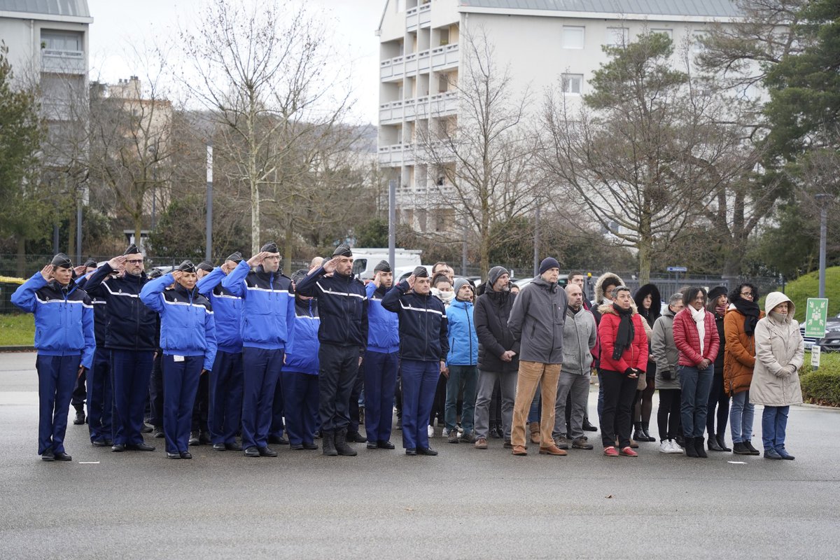#Hommage : Partout en France, les #gendarmes honorent aujourd'hui la mémoire des victimes du cyclone #Chido
