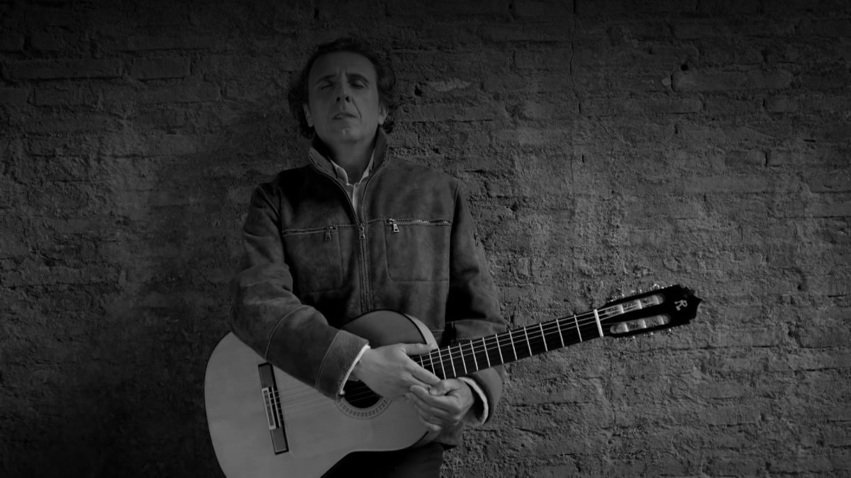 «El que va conmigo y yo» es el nuevo trabajo del guitarrista Juan Carlos Romero y estará disponible en todas las plataformas este viernes 27 de diciembre.

Haz presave de «El que va conmigo y yo» para estar entre las primeras personas en escucharlo.
🎧➡ orcd.co/juancarlosrome…