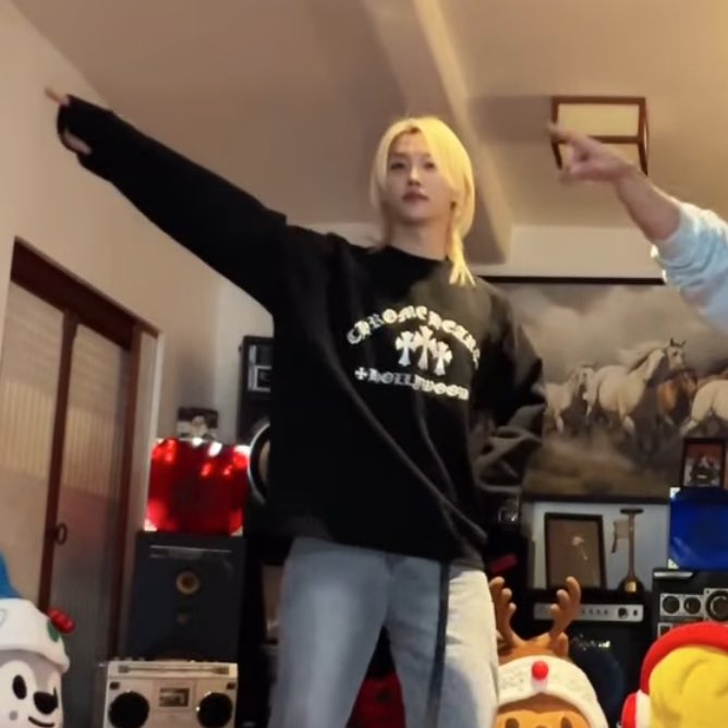 용뷰기한테 오버핏인거 ㅁㅊ련될거같음