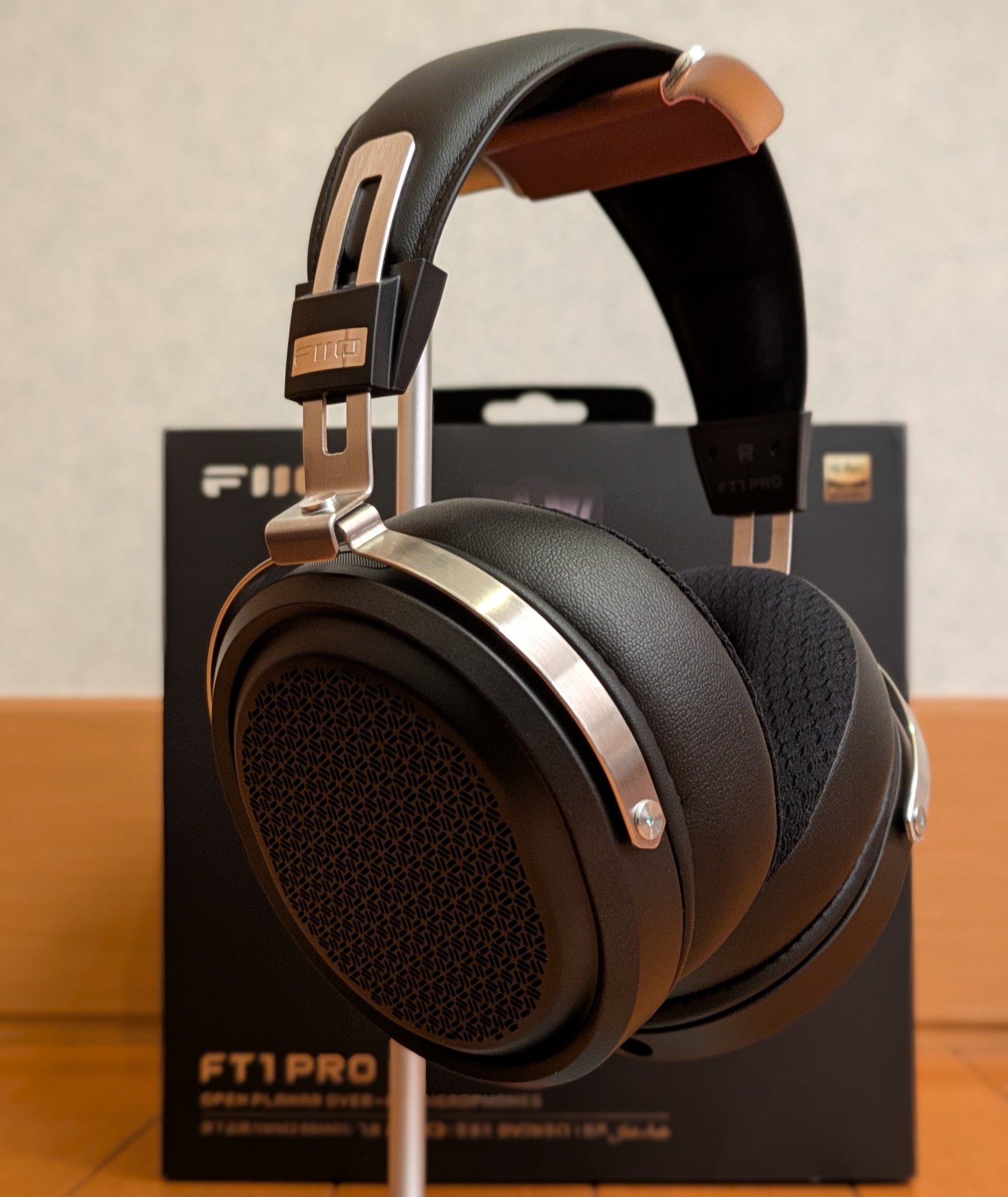 FiiO FT1 PRO 有線ヘッドホン Amazon.co.jp: FiiO FT1 Pro オープンバック平面磁気有線Hi-Fi