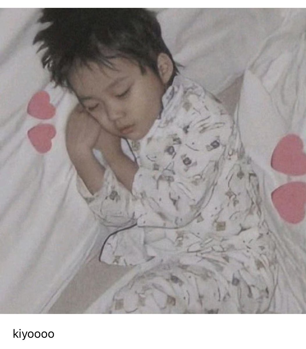 sukinako2nu's tweet photo. 아니 진짜 범규 뭐하는 애지 ㅅㅂ https://t.co/YFnwwFK9U9
