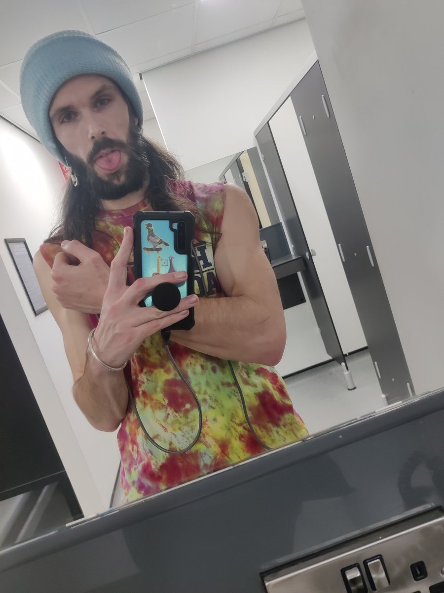 PunkBootMaster's tweet image. Back in the gym, aiming for that Aquaman™️ build 💪😂💰