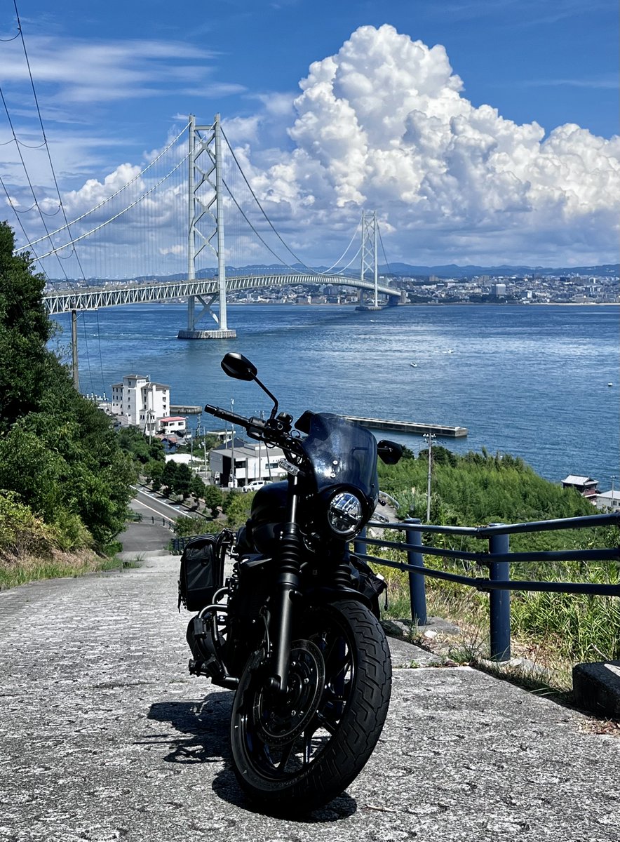 misstraMoris's tweet photo. #これを見た人は愛車の背景が橋の画像を貼れ https://t.co/Wy3X0OCfEf