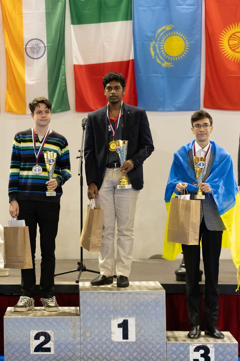 narangnitin's tweet photo. Congratulations to Grandmaster Pranav V (@GM_Pranav_V) for securing a remarkable double Gold Medal in the Under-18 category at the World Youth Rapid & Blitz Chess Championship 2025, held in Terme Catez, Slovenia! Your exceptional performance is a shining example of talent, relentless hard work, and unwavering dedication. The entire nation celebrates this proud achievement!

@FIDE_chess @aicfchess @ChessbaseIndia @narendramodi @PMOIndia @rashtrapatibhvn @IndiaSports @Media_SAI @mansukhmandviya