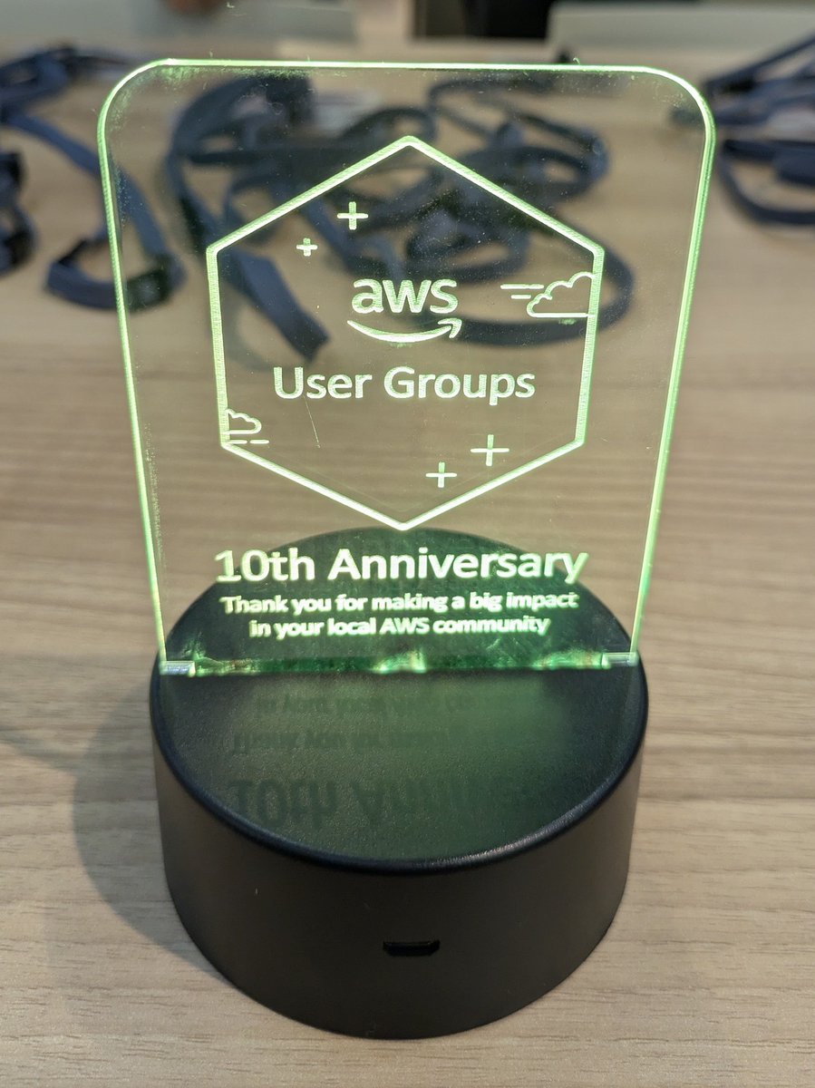 beajourneyman's tweet photo. 10周年の!!
#jawsug #AWSHUB https://t.co/WFQfhkaxC7