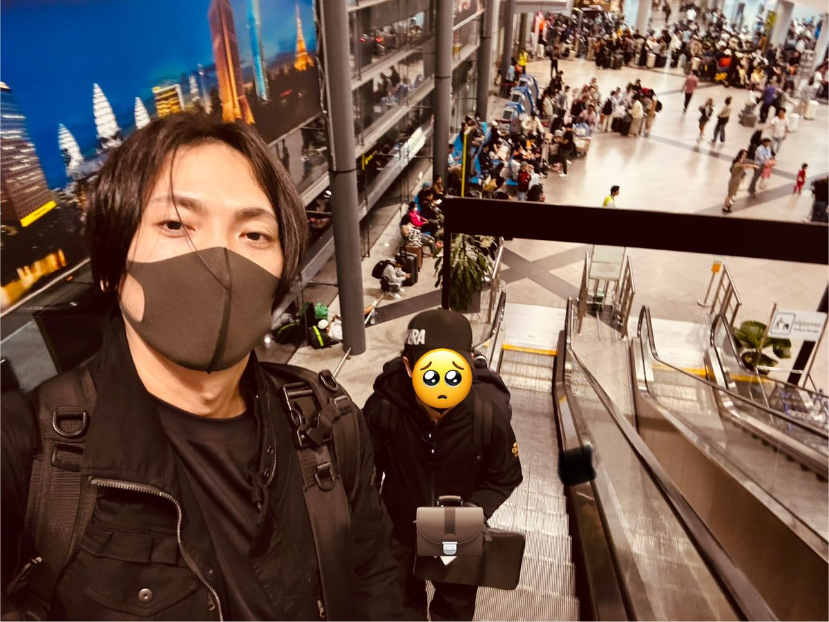 Kazu008009's tweet photo. 帰ってから謎の腹痛に見舞われて遅くなりましたが無事に帰国しました✈️

日本では経験できない事ばかりで
めちゃくちゃ内容の濃い場所でした😬
貴重な経験ができたのでシロくんには
本当に感謝です🥺
一週間の長旅ありがとうございました🙇🏻‍♂️✨

来年に向けてこれから
編集頑張りたいと思います🫡✨ https://t.co/kueFFpvBzb