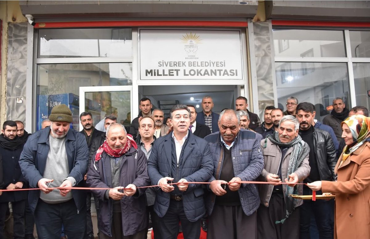 Halkımız için üretmeye devam eden Başkanımız <a href="/bucakalimurat82/">Ali Murat Bucak</a> ‘ye teşekkür ediyoruz. 

<a href="/Akparti/">AK Parti</a> 
<a href="/RTErdogan/">Recep Tayyip Erdoğan</a> 
<a href="/bucakalimurat82/">Ali Murat Bucak</a> 
#siverek