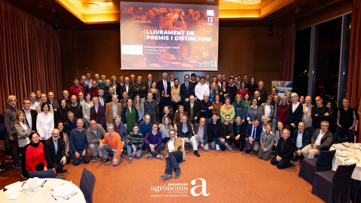 Junta/Assemblea General dels <a href="/Eng_Agronoms/">Enginyers Agrònoms de Catalunya</a> on vam repassar les qüestions més rellevants del col·lectiu i vam atorgar els premis d'aquest 2024 📊 💡

Satisfets per la bona acollida i agraïts per la participació durant l'acte! ✅

Recull de fotografies shorturl.at/snNaY✍🏼