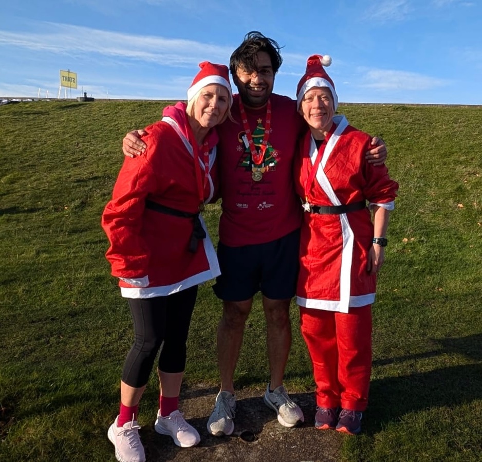 Pharmacy team complete the 2024 Jingle Jog! 🎅 🥶🎄