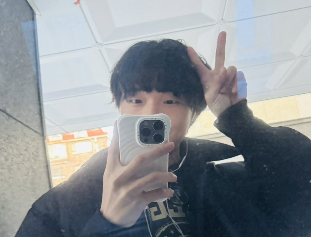 10fruit_'s tweet photo. 누가 호은이지 https://t.co/cYzRUEh6Nd