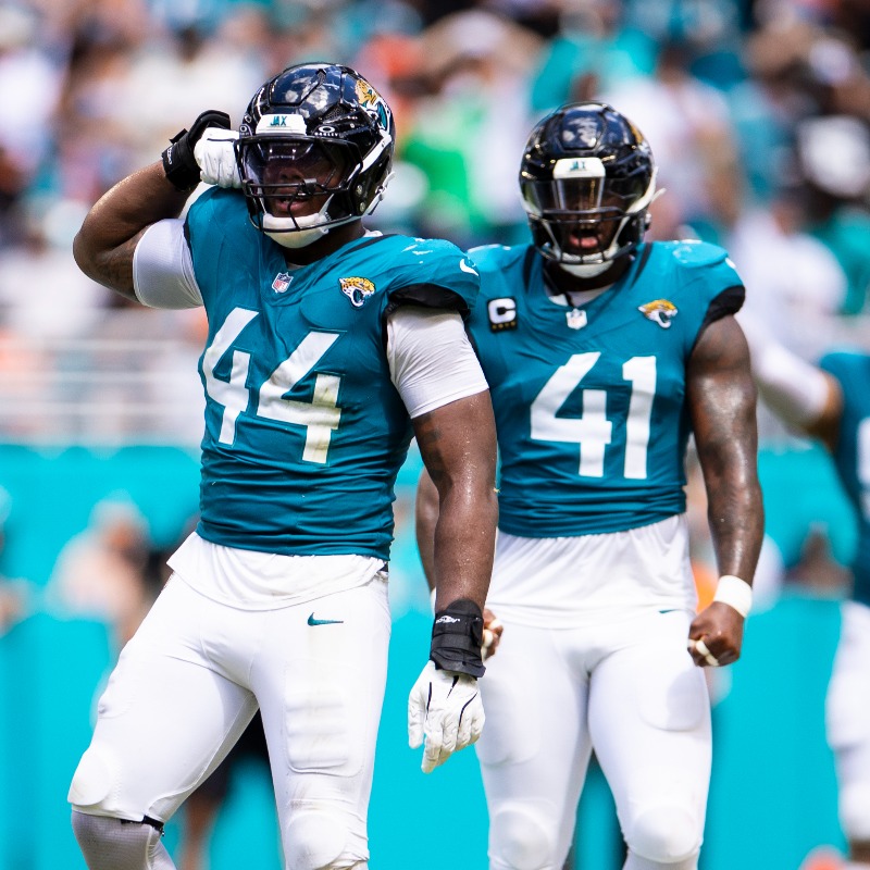 Jaguars's tweet photo. RT to double #ProBowlVote for your chance at a signed jersey ‼️

@tysoncampbell_
@realronalddarby
@lockdown_2121
@JarrianJones
@44Ytw
@JoshHinesAllen
@arikarmstead
@dmhamilton53
@darnellsavage_
@DevinLloyd_
@ventrell_miller
@foyelicious
@andrecisco7
@caleb2raw