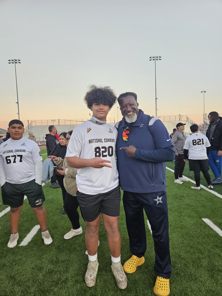 I had a awesome experience <a href="/armycombine/">Combine Army</a> in texas #TheNationalCombine. I learned so much from training with <a href="/natelivings/">Nate Livings</a> and <a href="/score4you/">Score Athletics</a>. Thank you again <a href="/GregCooperUSA/">Greg Cooper</a> and <a href="/CustaviousP/">Custavious Patterson</a> for the opportunity.