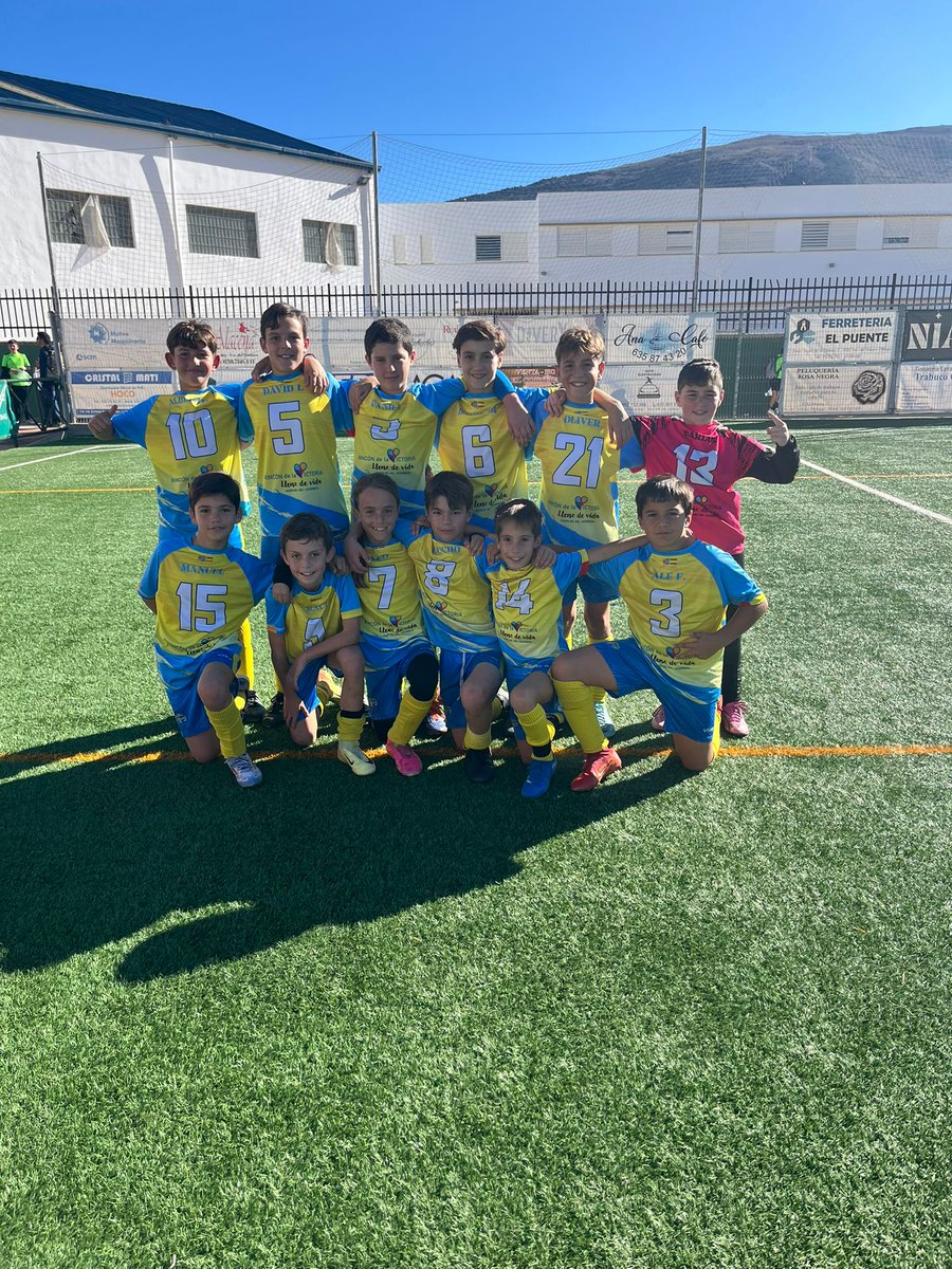 ⚽ El equipo alevín de la <a href="/EMFutbol7Rincon/">Escuela Fútbol Rincon</a> ha ganado el Torneo de Navidad de la <a href="/diputacionMLG/">Diputación de Málaga</a>, que se ha celebrado en Villanueva del Trabuco.

De esta forma, se clasifica para la fase previa del Campeonato de Andalucía de escuelas de fútbol. ¡Enhorabuena! 👏🏻

#RincónEsDeporte