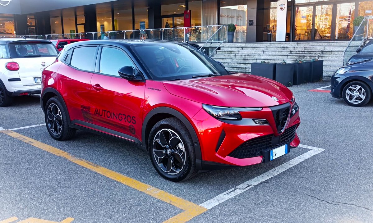 marcopapa89's tweet photo. #Alfa #Romeo #Junior
#Motore 1.2 #Hybrid da 136 #Cavalli
#Tua a €294,00 al #mese

📷3 #tagliandi
📷 #gomme #invernali
📷#vettura #sostitutiva
📷#assistenza #stradale h24 7/7
📷#possibilità di #assicurazione con #franchigia e #scoperti pari a #ZERO!!!
#autoingros #marcopapa https://t.co/ZHU10E9BIg