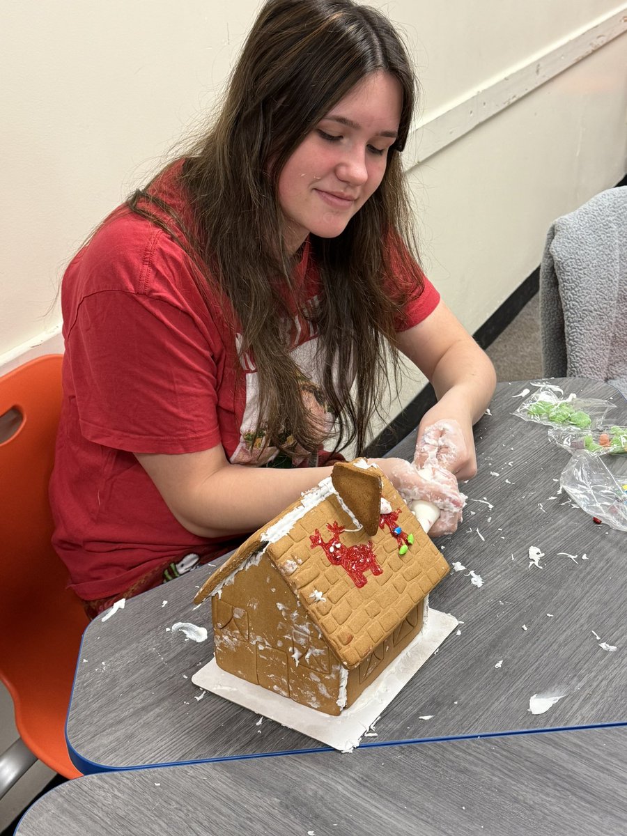 Happy 16th Birthday to <a href="/OMichalcza5983/">olivia michalczak</a>  - hoping you have a great day! #HappyBirthday