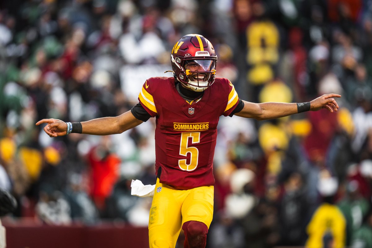 Vote 5️⃣ for <a href="/FedEx/">FedEx</a> Air &amp; Ground Player of the Week ⤵️

(+ #ProBowlVote <a href="/JayD__5/">Jayden Daniels</a>)