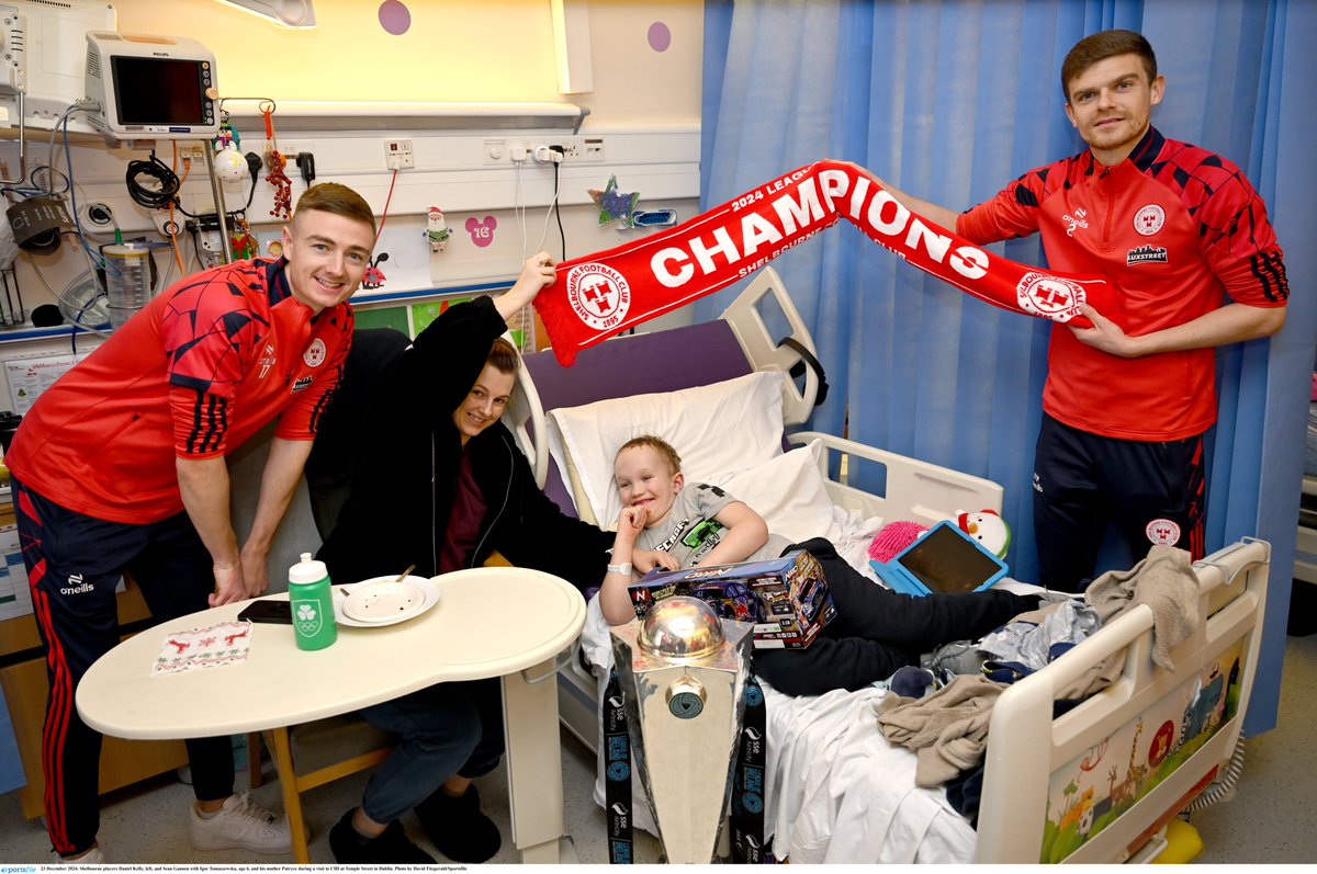Shelbourne FC š (@shelsfc) on Twitter photo The players and staff of Shelbourne FC were honoured to visit Childrenās Health Ireland at Temple St today.
We extend our thanks to CHI for the incredible work you do and to the team at Smyths Toys for your kind donation.
shelbournefc.ie/shels-visit-teā¦
<a href="/CHI_Ireland/">Children's Health Ireland</a> | <a href="/SmythsToysIRE/">Smyths Toys Ireland</a> The players and staff of Shelbourne FC were honoured to visit Childrenās Health Ireland at Temple St today.
We extend our thanks to CHI for the incredible work you do and to the team at Smyths Toys for your kind donation.
shelbournefc.ie/shels-visit-teā¦
<a href="/CHI_Ireland/">Children's Health Ireland</a> | <a href="/SmythsToysIRE/">Smyths Toys Ireland</a>
