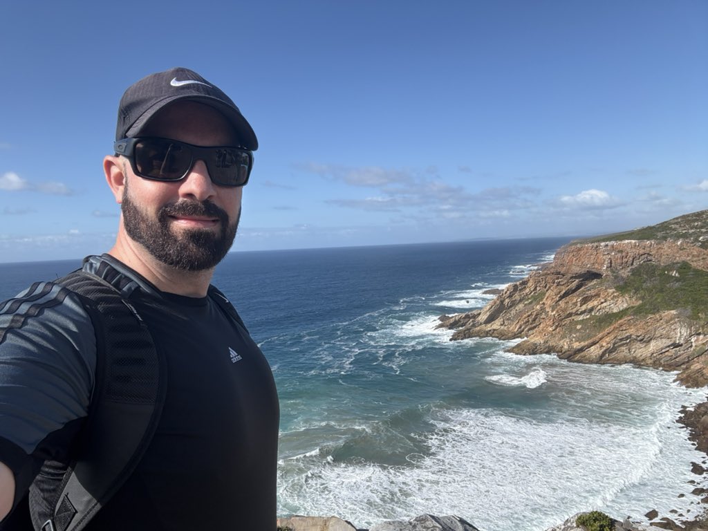 #hiking #stblaizetrail #naturelover Holiday hike along the cliffs.