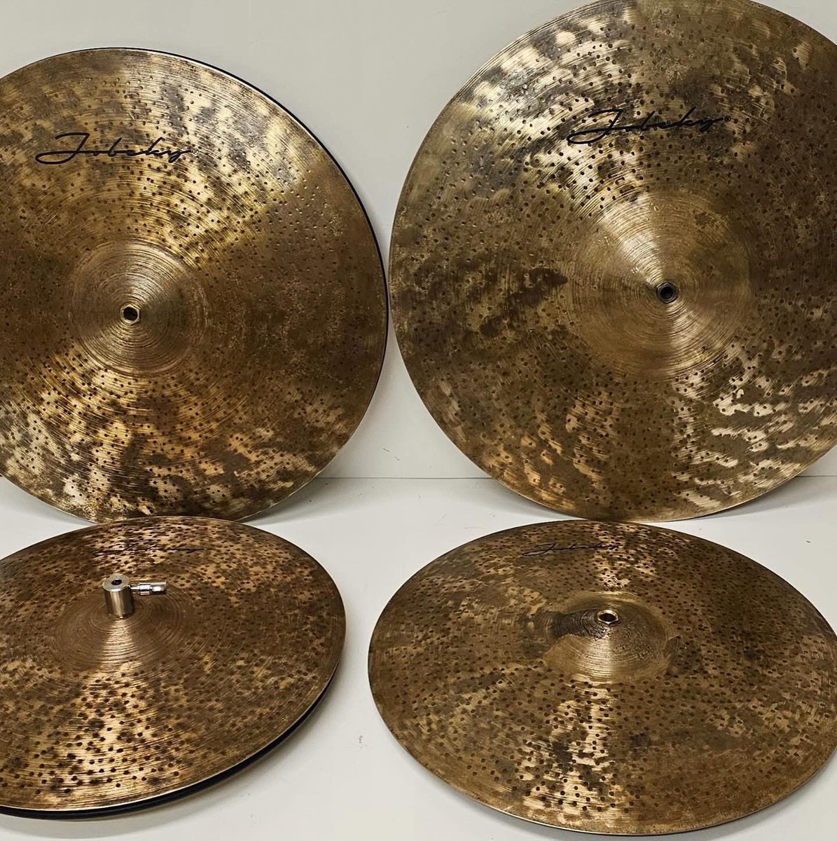 jobekydrums's tweet image. A few more from the last week, lots of lovely dark cymbals shipped out #electroniccymbals #ecymbals #cymbal #quietdrumming #drumming #drumtrigger #hybriddrums
