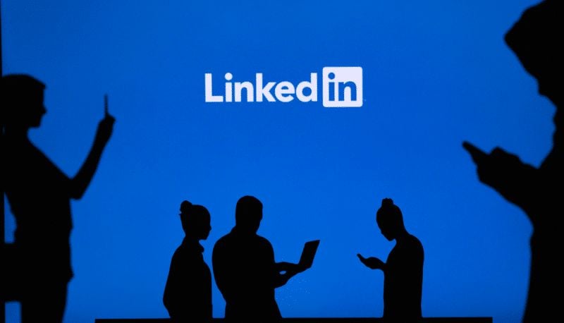 Cultivative (@cultivativeppc) on Twitter photo LinkedIn's new hub can help you plan, target, and measure B2B campaigns more effectively by leveraging detailed engagement insights. Learn more from Anu Adegbola (<a href="/TheMarketingAnu/">Anu Adegbola aka PPC Live founder 🎙️🗣️</a>) via <a href="/sengineland/">Search Engine Land</a>>> buff.ly/3VO7lFE LinkedIn's new hub can help you plan, target, and measure B2B campaigns more effectively by leveraging detailed engagement insights. Learn more from Anu Adegbola (<a href="/TheMarketingAnu/">Anu Adegbola aka PPC Live founder 🎙️🗣️</a>) via <a href="/sengineland/">Search Engine Land</a>>> buff.ly/3VO7lFE