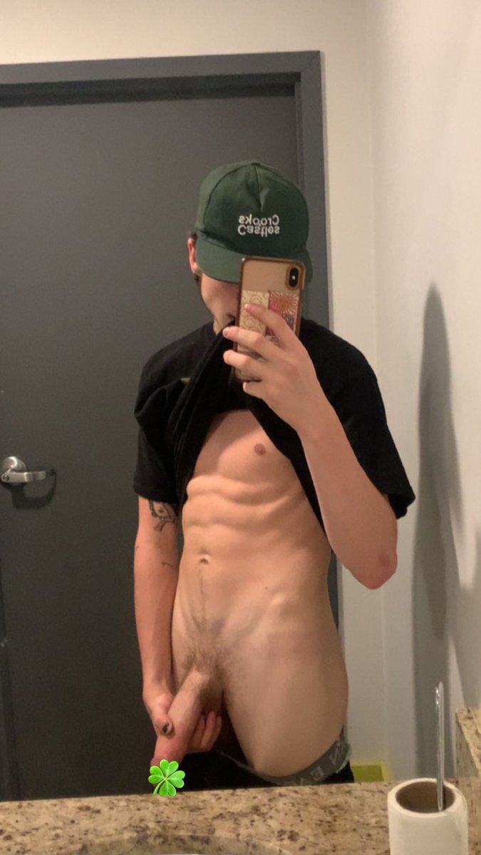 XTheRealDeal_'s tweet photo. Definitely feelin lucky today https://t.co/Yyacdra0z6